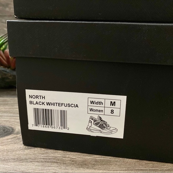 NIB Kendal Kylie North Mid Top Sneaker - Picture 11 of 12
